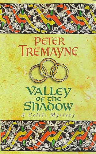Valley of the Shadow (Sister Fidelma Mysteries Book 6) von Headline